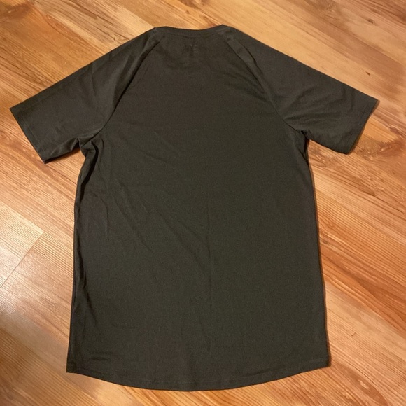 Under Armour Tech Tee - Picture 2 of 3